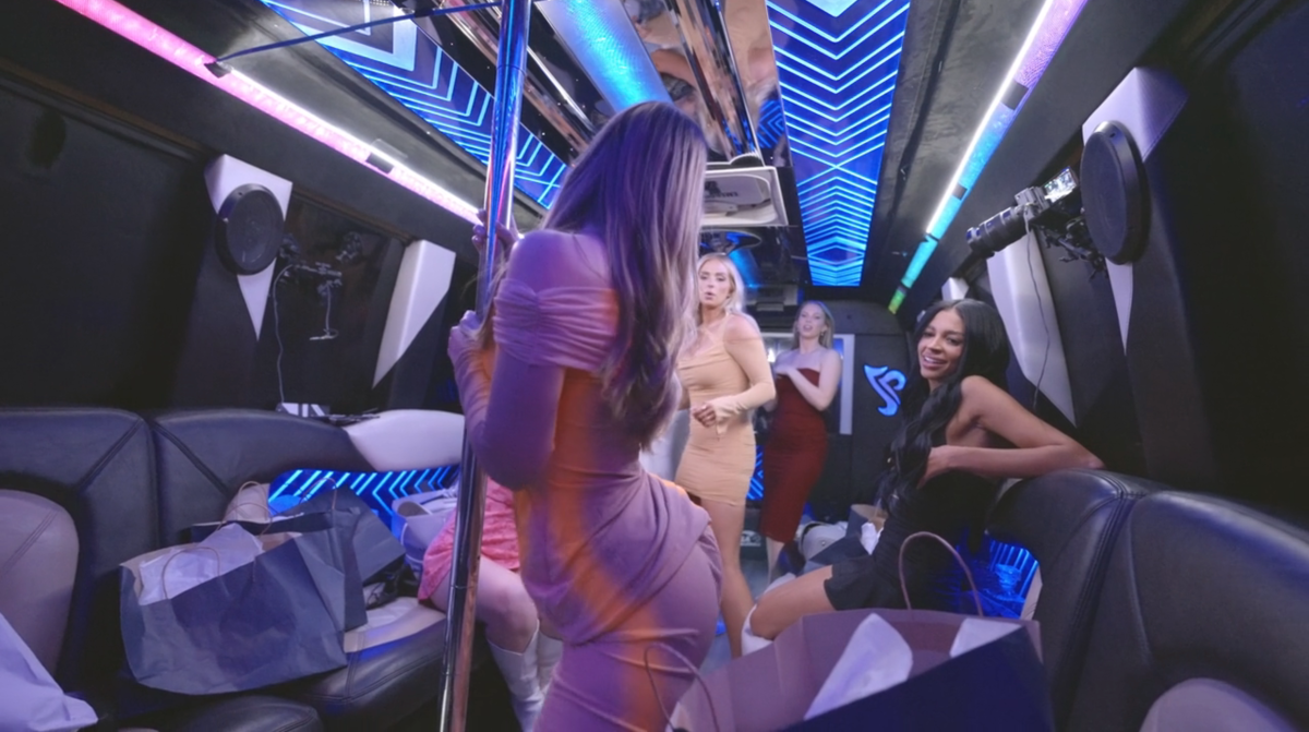 Mikayla twerking in Secret Lives of Mormon Wives season 2